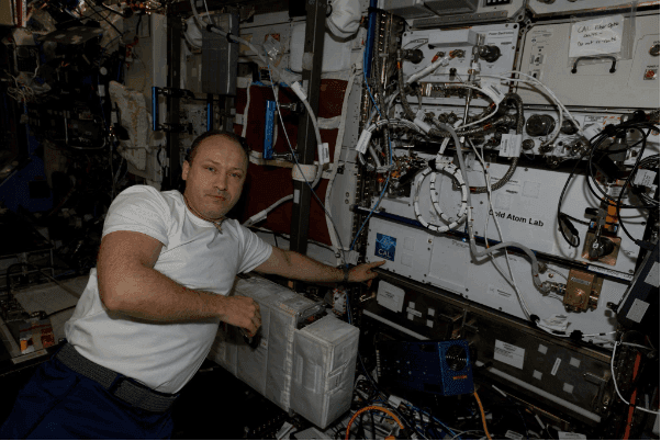 Alexander Misurkin at the Cold Atom Lab aboard the ISS